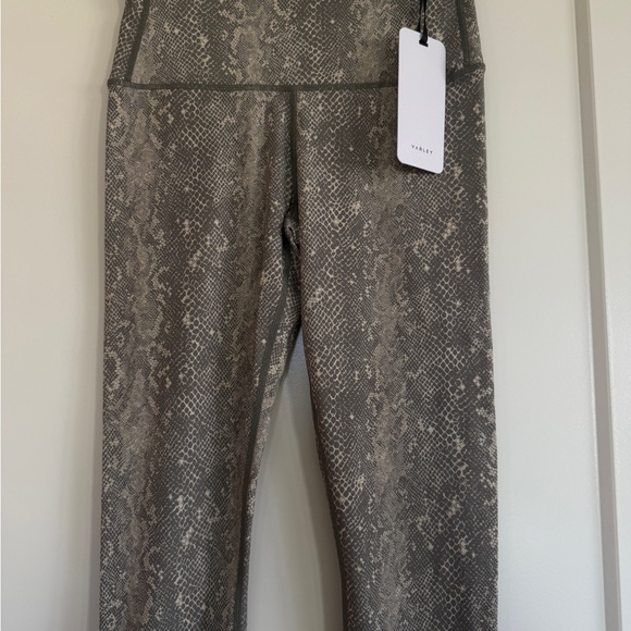 NWT Varley 25in leggings - size S - Picture 3 of 5